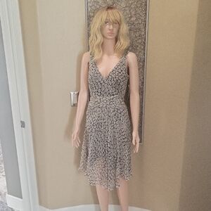 London Times Elegant Silk Surplice Graphic Patterned Dress